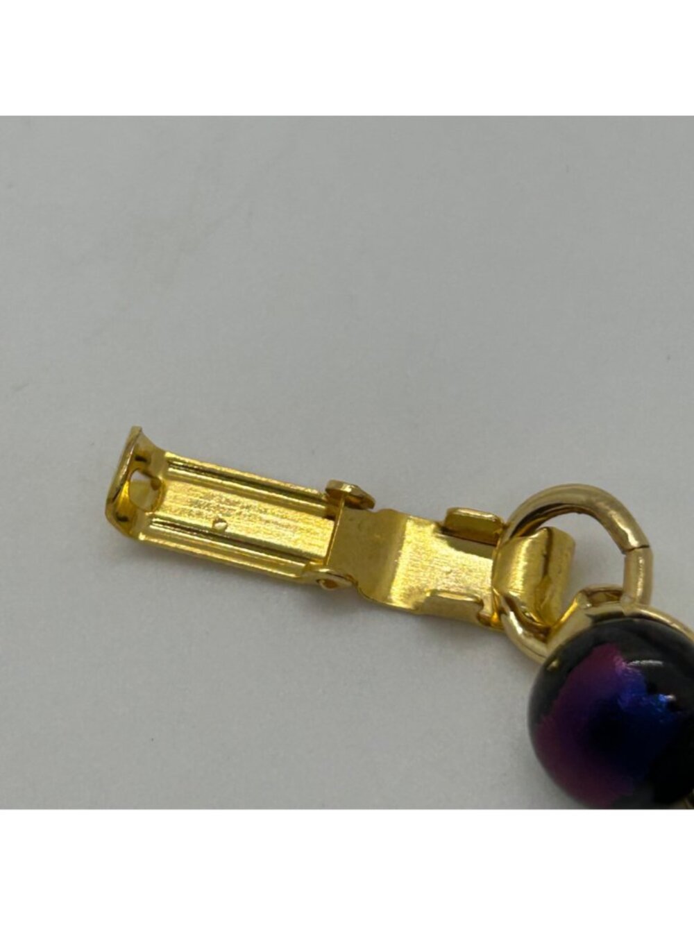 Vintage Gold-Tone Bracelet With Iridescent Dichroic Glass Beads Blue Purple - Picture 13 of 16